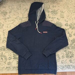 Vineyard Vines hoodie